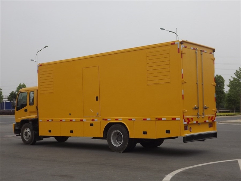 王益出租发电机-柴油发电机组电压低报警怎么办？