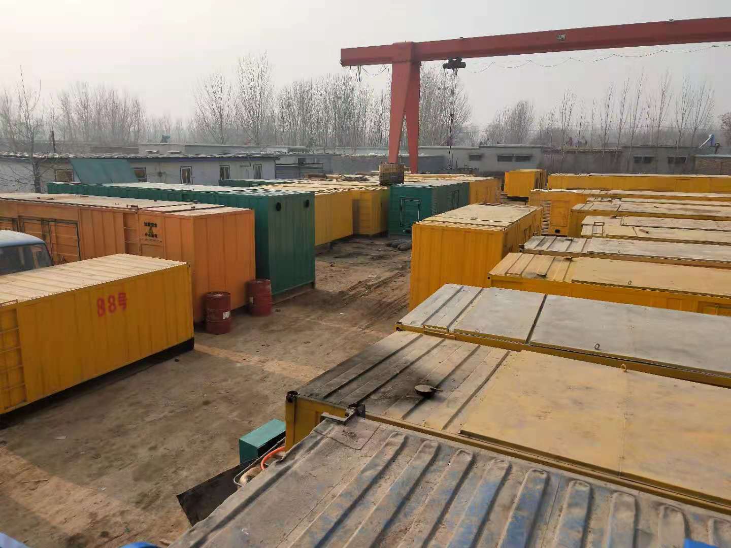 王益租赁发电机-灰尘、风沙对柴油发电机组造成哪些不良影响？