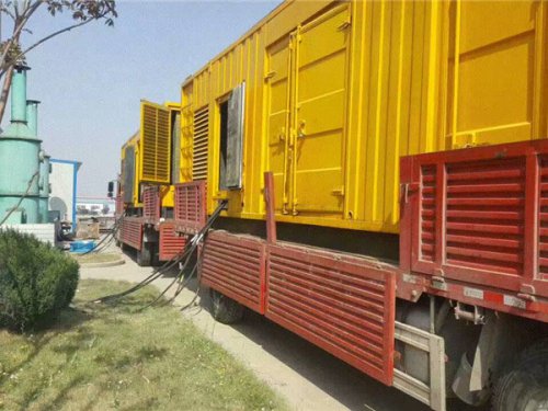 王益计算 200KW 柴油发电机油耗时，需要考虑哪些因素？