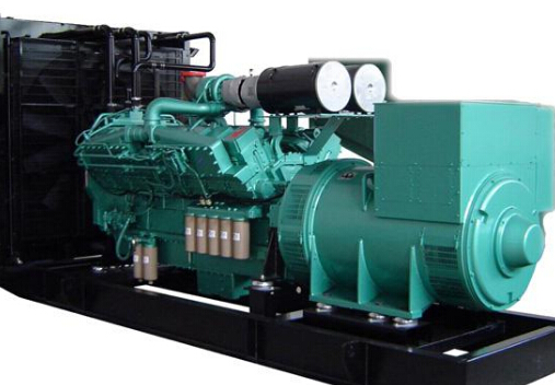 王益冬季柴油发电机组启动前应进行哪些预热操作？